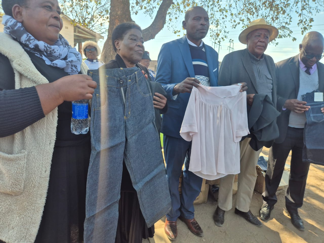 Churches, community rally behind Zimbabweans returning home from South Africa — CITEZW